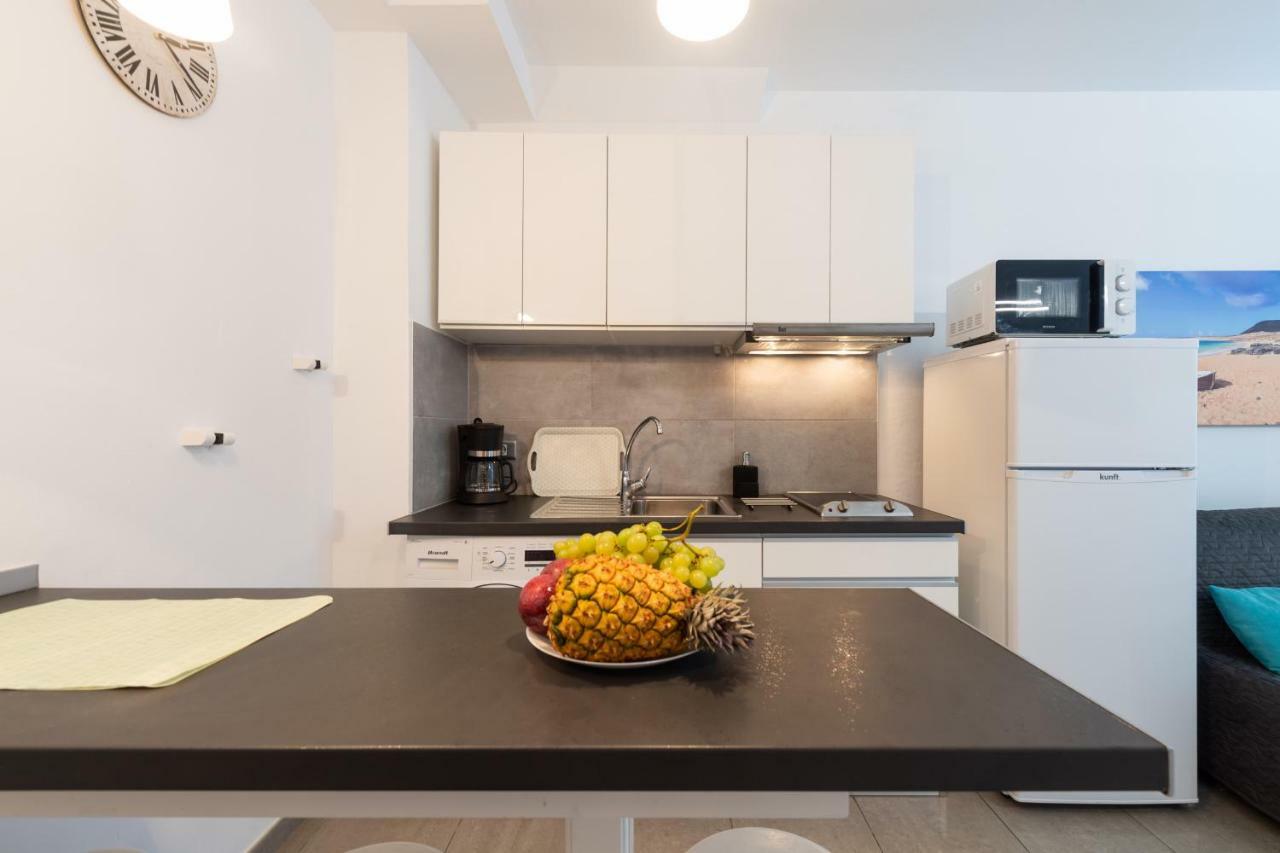 Apartament 1St Line Studio Las Canteras Beach - Wifi Las Palmas de Gran Canaria Zewnętrze zdjęcie
